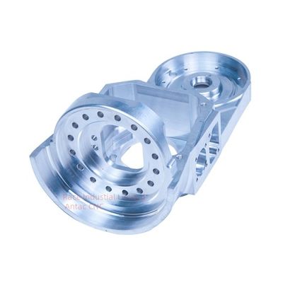 Aluminium Stal Mosiądz 5-osiowa usługa obróbki CNC Komponenty produkcyjne o wysokiej wydajności