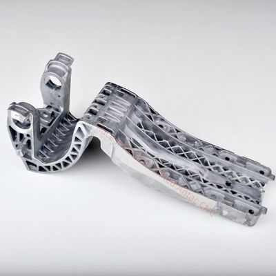 Części odlewane ciśnieniowo ze stopu aluminium o wysokiej wytrzymałości Usługi w zakresie komponentów o wysokiej przewodności cieplnej