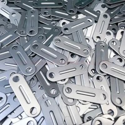 Niestandardowe usługi pieczętowania metalu zapewniające przepływy pracy produkcyjne i doskonałą wydajność części metalowych dla producentów OEM